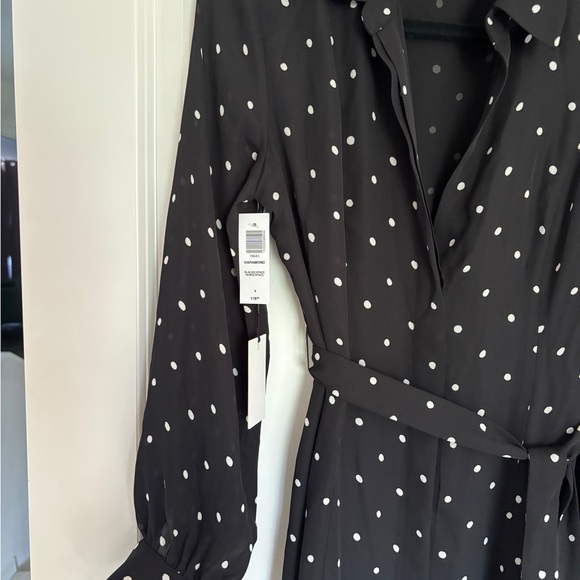 Babaton Black and White Long Sleeve Sundress with Notched Collar - Picture 3 of 8